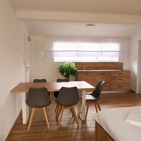 Calm Apartament Kleinkötz